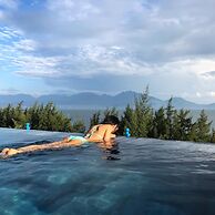 Santori Hotel Danang Bay