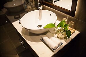 Santori Hotel Danang Bay