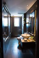 Santori Hotel Danang Bay