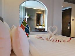 Santori Hotel Danang Bay