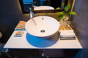 Santori Hotel Danang Bay