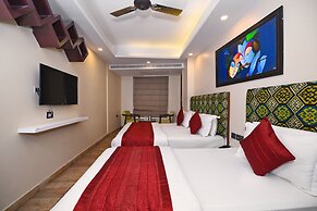 Staybook Hotel Nitya Maharani