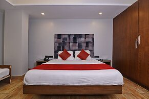 Staybook Hotel Nitya Maharani