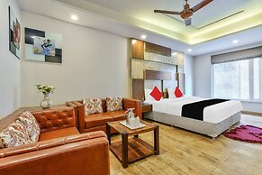 Staybook Hotel Nitya Maharani