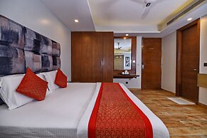 Staybook Hotel Nitya Maharani