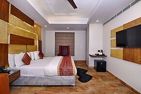 Staybook Hotel Nitya Maharani
