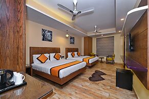 Staybook Hotel Nitya Maharani