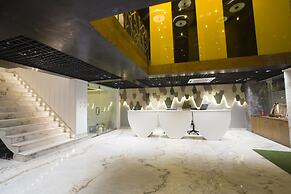 Staybook Hotel Nitya Maharani