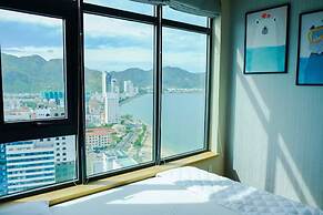 Beach City Apartment