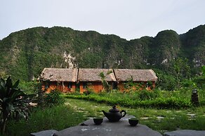 Trang An Valley Bungalow