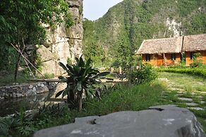 Trang An Valley Bungalow