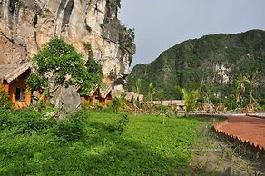 Trang An Valley Bungalow