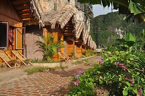 Trang An Valley Bungalow