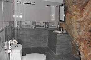 Trang An Valley Bungalow