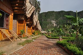 Trang An Valley Bungalow