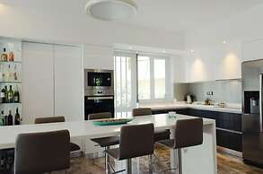 Nikis Dream Luxury Apartments