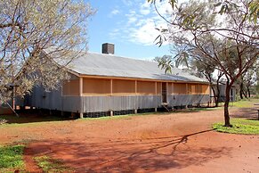 Gundabooka Cottages