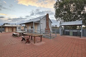 Mungo Shearer Quarters - Campsite