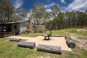 Four Bull Hut