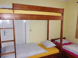 Folks Village Plowce House