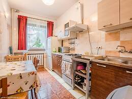 Folks Village Plowce House