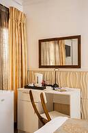 SelaMod Village guest House