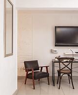 SelaMod Village guest House