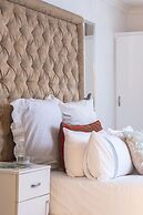 SelaMod Village guest House