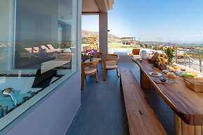 Villa Kedria with a panoramic ocean view