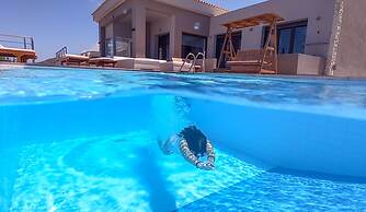 Villa Kedria with a panoramic ocean view