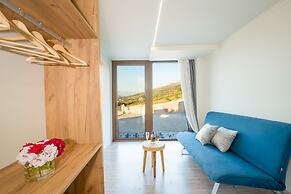 Villa Kedria with a panoramic ocean view