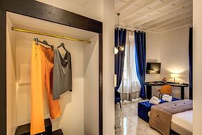 Little Queen Pantheon Residence