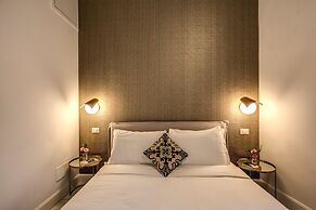 Little Queen Pantheon Residence