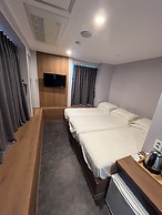 Calistar Hotel
