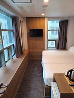 Calistar Hotel