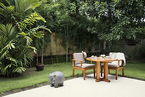 REVĪVŌ Wellness Resort Nusa Dua Bali