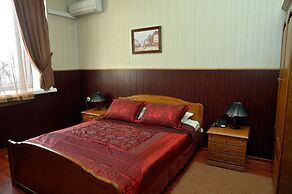 Lefortovskiy Most Hotel