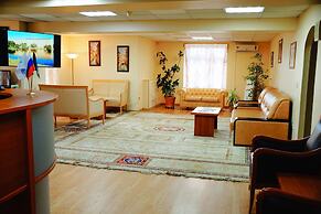 Lefortovskiy Most Hotel