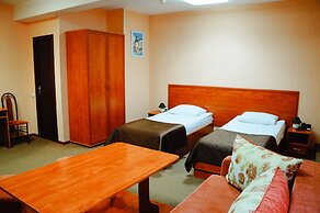 Lefortovskiy Most Hotel