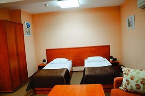 Lefortovskiy Most Hotel