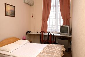 Lefortovskiy Most Hotel