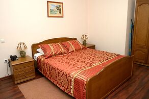 Lefortovskiy Most Hotel