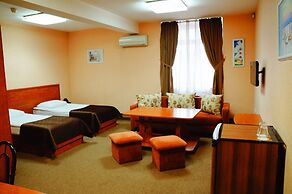 Lefortovskiy Most Hotel