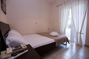 Nikis Dream Comfy Apartments