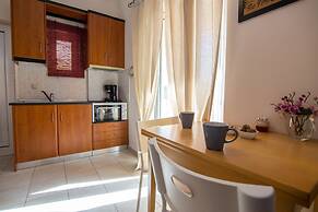 Nikis Dream Comfy Apartments