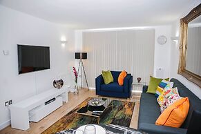 Riverside 2 Bed Apartment