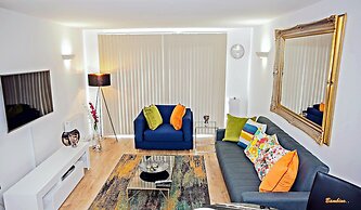 Riverside 2 Bed Apartment