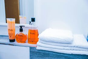 Riverside 2 Bed Apartment