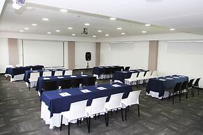 White Lighthouse Hotel