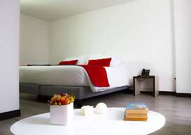 White Lighthouse Hotel